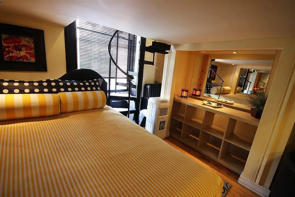The International Cozy Inn New York Maison d'hôtes