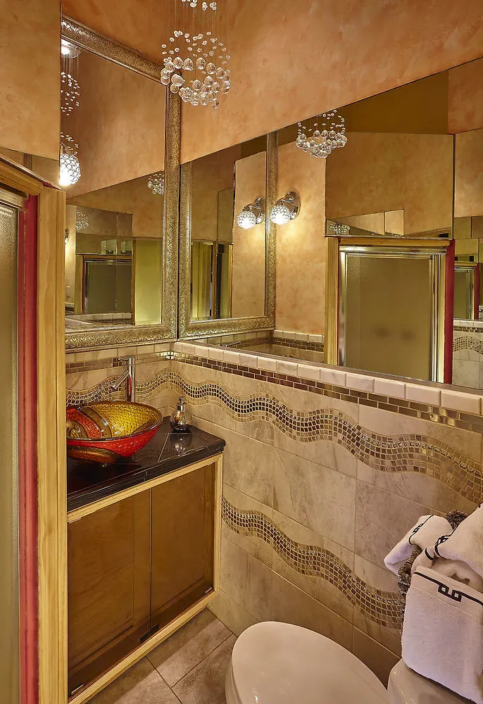 The International Cozy Inn New York Guest house